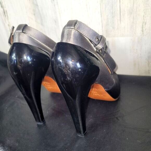 Alaia Patent Leather Heels - Picture 13 of 15